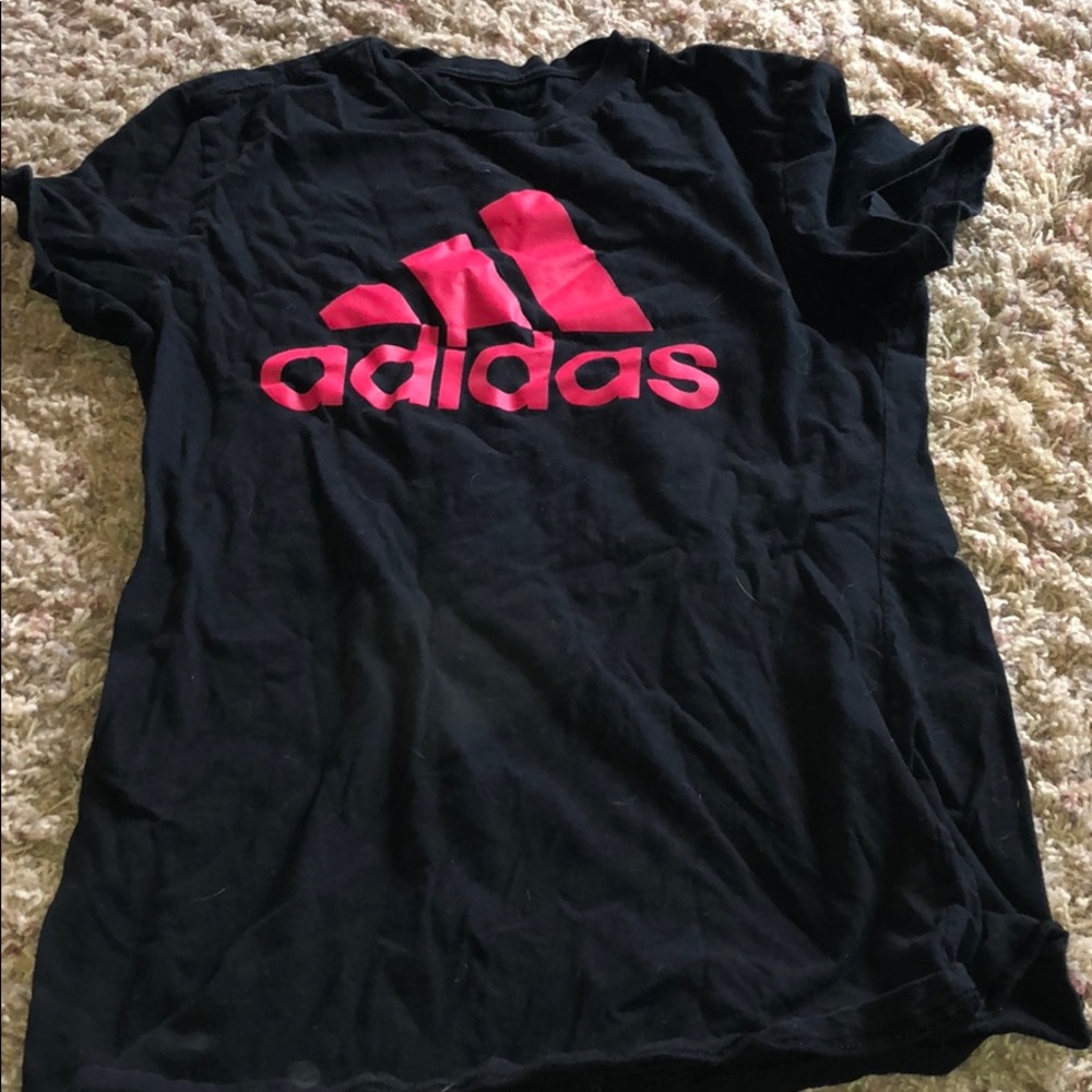 Adidas tee